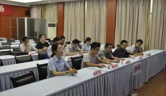 扬州中院召开“6、26”国际禁毒日新闻发布会